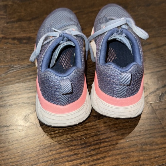 Sketchers air cooled GOGA mat size 7.5 - Picture 3 of 6